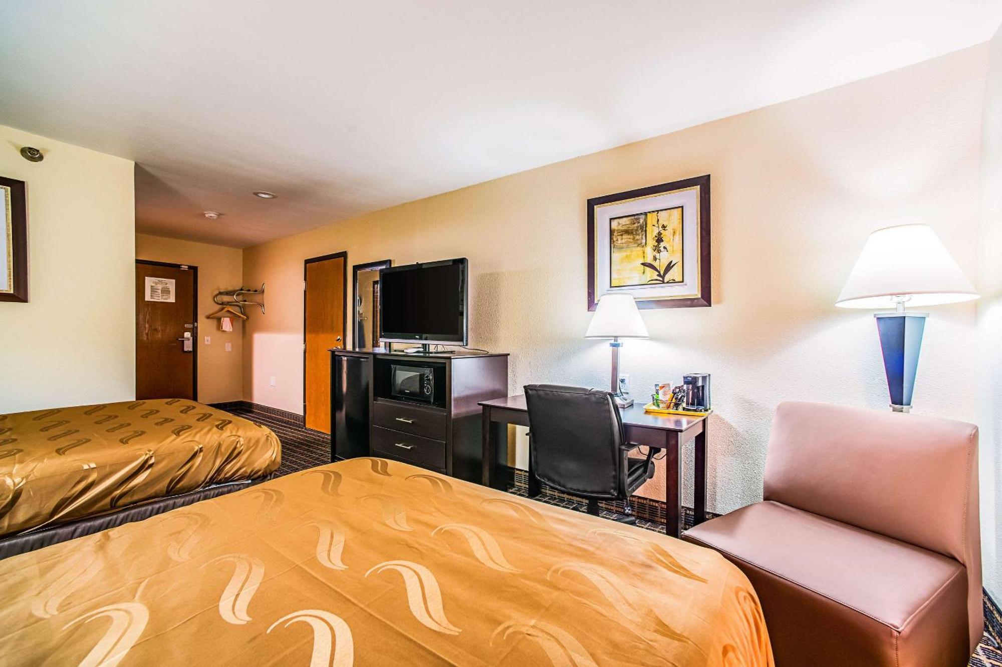Quality Inn Carbondale University Area Exterior foto
